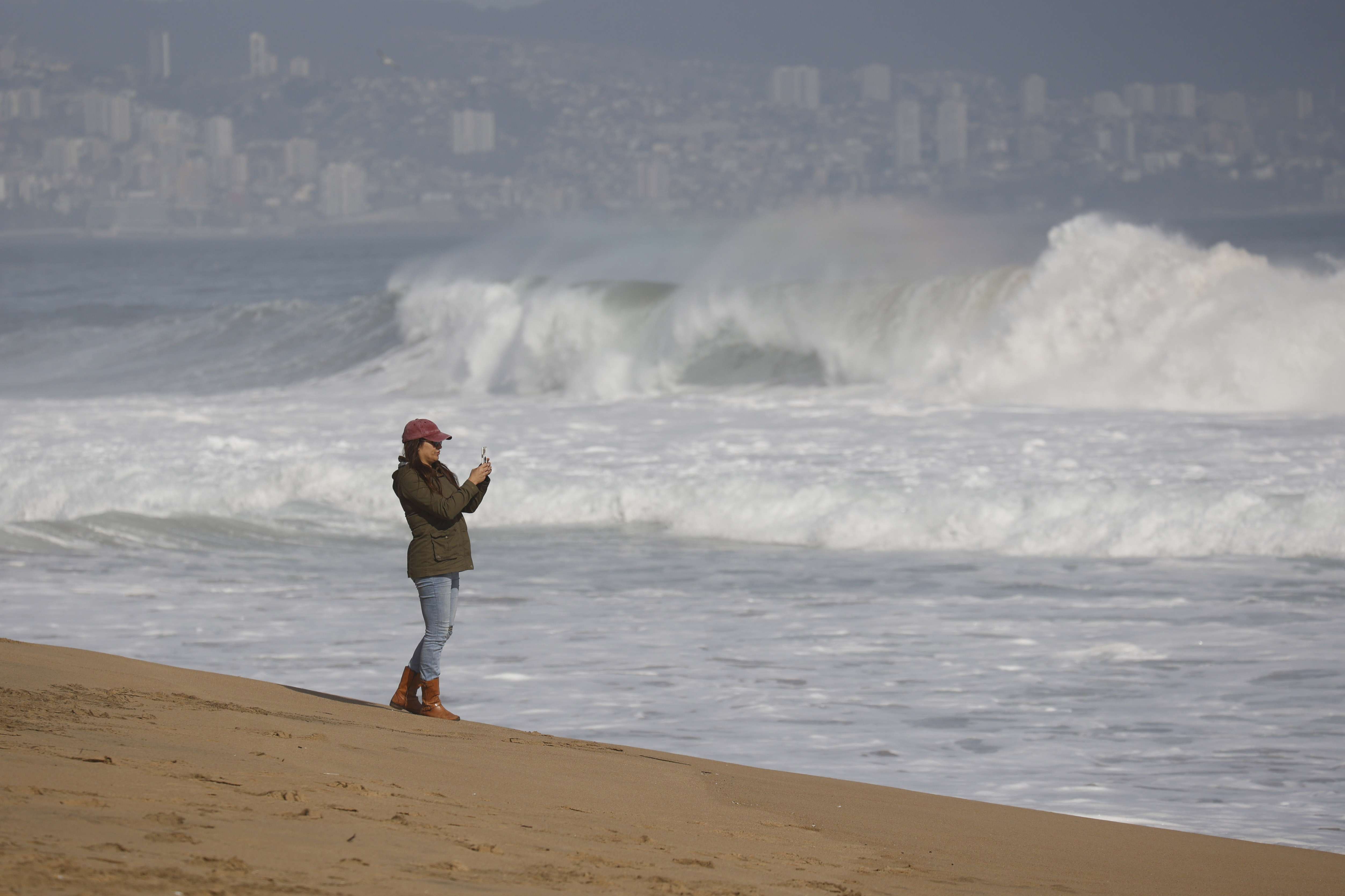 Usuarios Reportan Fuertes Marejadas En Playas Del Norte Y Centro Del