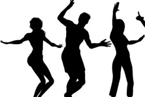 Diez beneficios que te aporta bailar