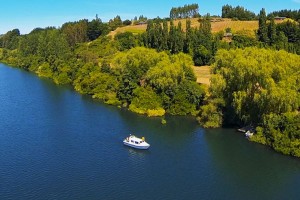Descubre las maravillas del Río Bueno desde el aire