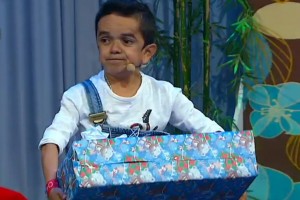 Ariel Levy le trajo un regalo de navidad a Miguelito