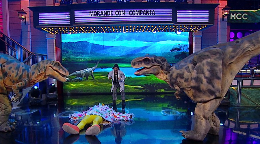 ¡Tutu tutu enfrentó a unos feroces dinosaurios!