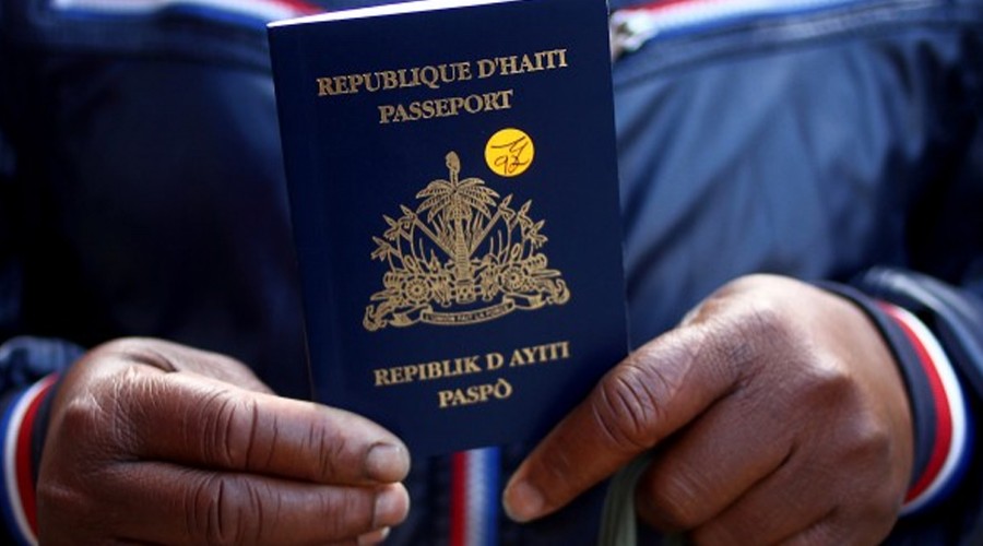 Revisa los requisitos que deben cumplir los haitianos para vivir en Chile