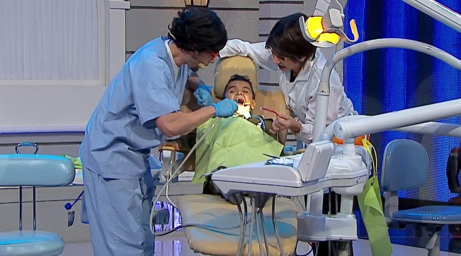 Miguelito tuvo que ir de urgencia a un dentista muy especial