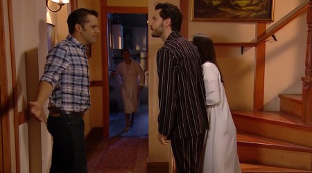Benjamín descubrió a Carlos en la habitación de Laura