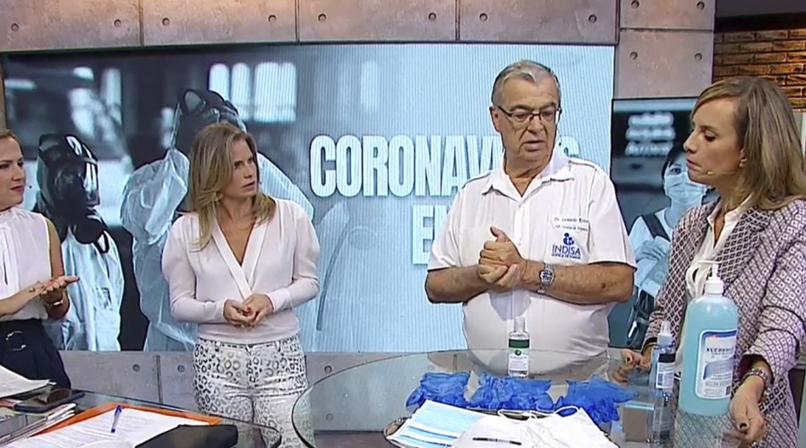 Doctor entrega recomendaciones tras llegada de coronavirus :"Las mascarillas se cambian cada una o media hora"