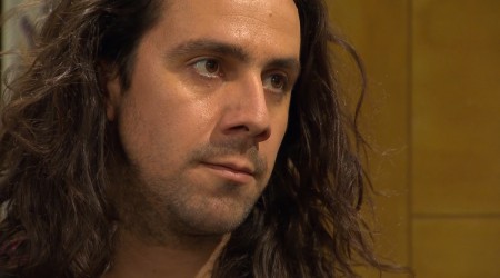 Marco en busca del pendrive