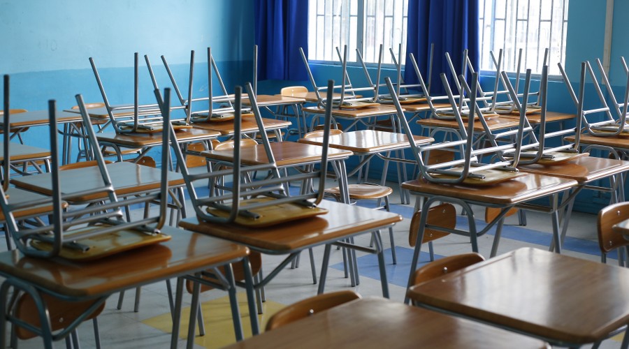 Suspensión de clases continúa por 2 semanas más y se anticipan vacaciones de invierno para fines de abril