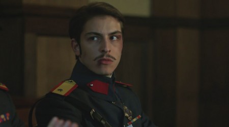 León quiere impedir el matrimonio de Yildiz y Mustafá (Parte 2)