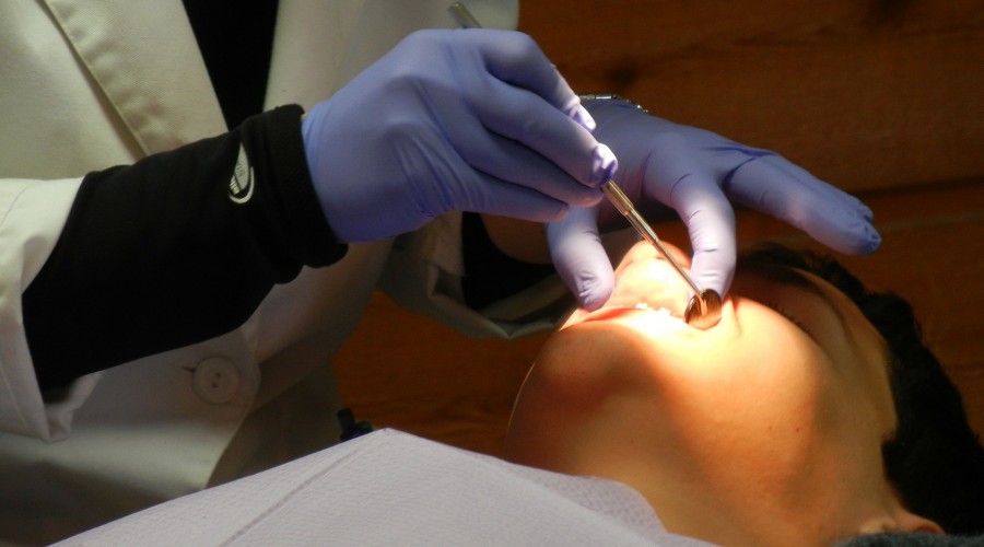 #5TipsLive: ¿Cuándo acudir al dentista en tiempos de cuarentena?