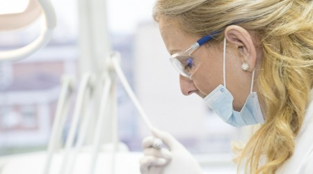 #5TipsLive: ¿Cuándo es necesario acudir a una urgencia dental?
