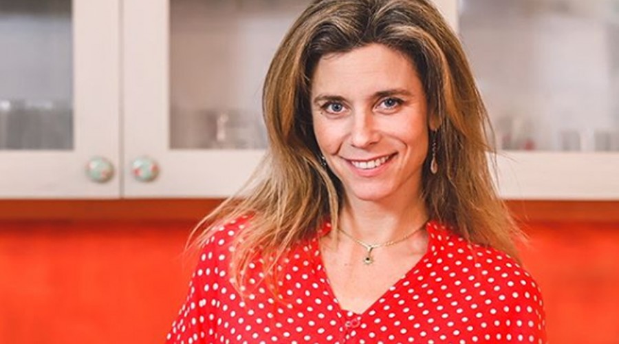 #DesdeSuCocina: Carola Correa nos enseña a preparar una exquisita hamburguesa de garbanzos