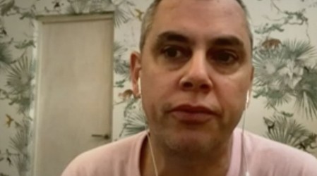 José Viñuela tiene a su suegro internado por coronavirus hace más de una semana: "Ha sido súper doloroso"