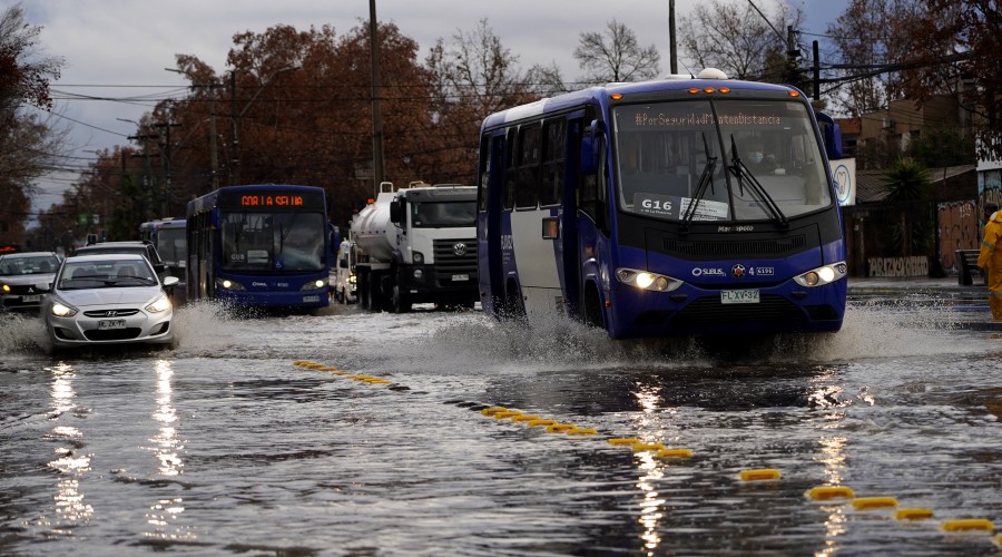 ¿A qué hora comienza a llover en la zona central? Precipitaciones más intensas serán en región de O