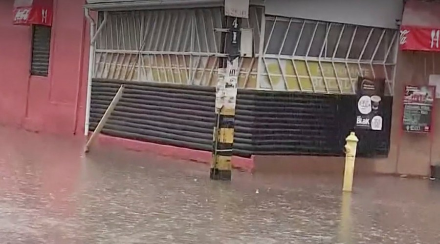 Michelle Adam explica lluvias del fin de semana y hace pronóstico para todo el país