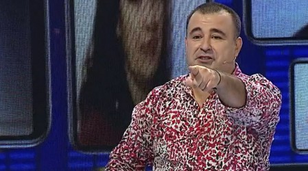 Kurt Carrera hizo reír a todos con su 'no talento' para imitar en Dale Play