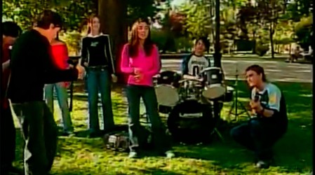 Chicos de la banda BKN graban su primer videoclip