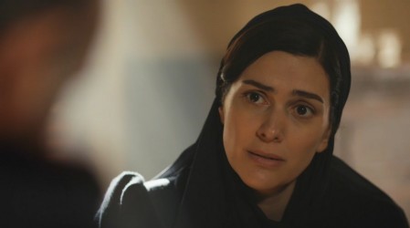 Azize le insiste a Cevdet para que le cuente la verdad (Parte 1)