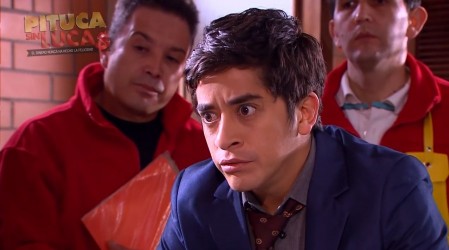 Goyo cree que Manuel está robando plata del terminal