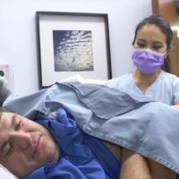 La Dra. Sandra Lee intervino el bulto más extraño que ha visto en el torso de un paciente