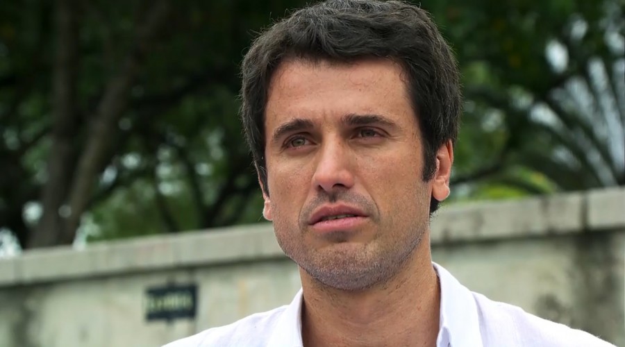 Pedro vio a Marina besando a otro hombre (Parte 1)
