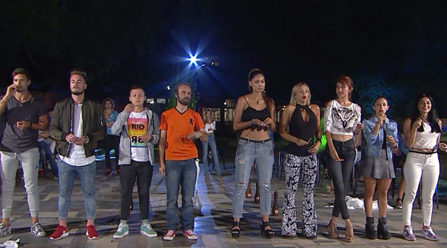 Karol llegó con una divertida trivia