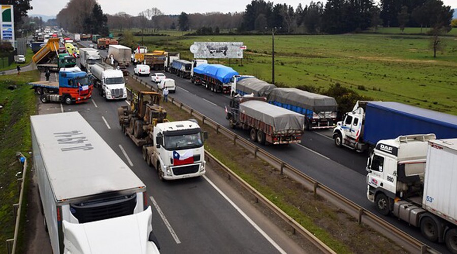 Camioneros suspenden paro: "Si causamos inconvenientes, queremos pedir perdón"