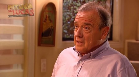 José Antonio le pide a Manuel que no se acerque más a Tichi