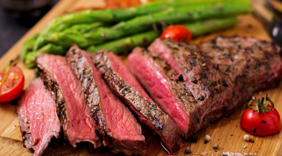 Los cortes de carne recomendados para una parrilla rica y económica Los cortes de carne recomendados para una parrilla rica y económica