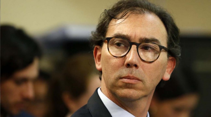 Ministro Figueroa por retorno a clases este año: "No podemos privar a los niños de ir al colegio"