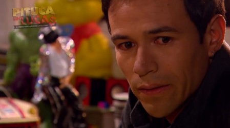 Salvador sufre a horas del matrimonio de María Jesús