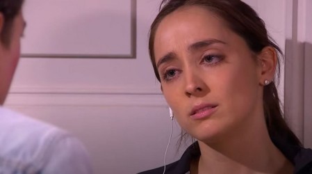 Valentina no quiere saber de Julián