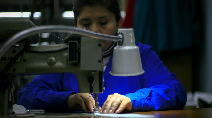 Así puedes postular al Bono al Trabajo de la Mujer