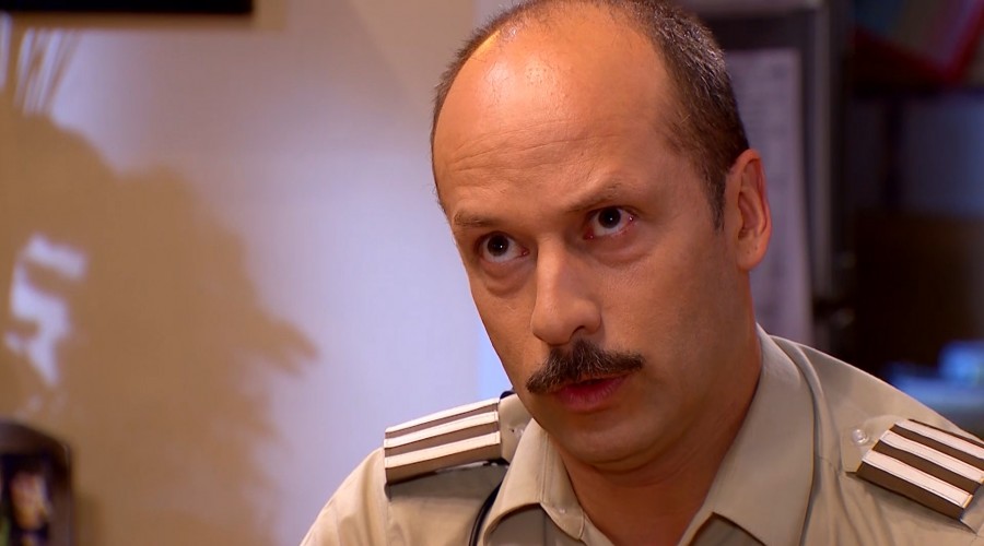 El sargento Silva le hizo una particular propuesta a Patricia