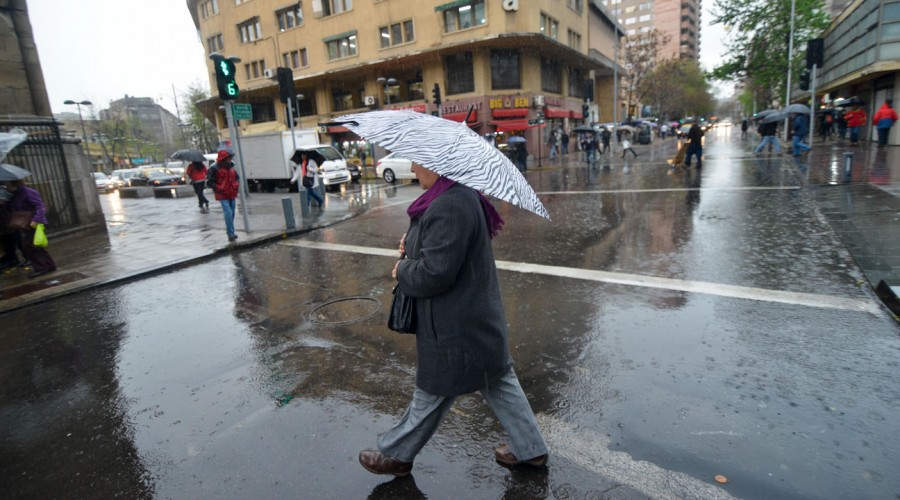 Plebiscito 2020: Anuncian precipitaciones en la RM para este domingo