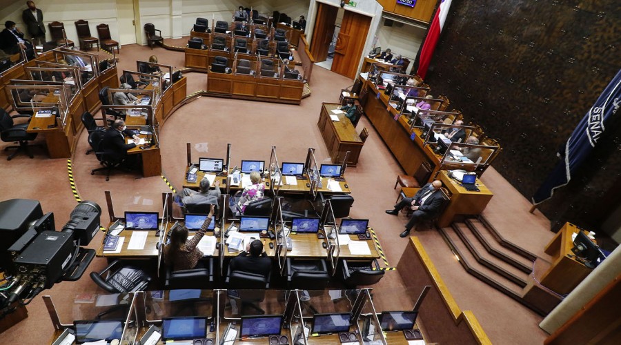 Se elevará en 6 mil pesos: Senado despachó a ley proyecto de reajuste al salario mínimo