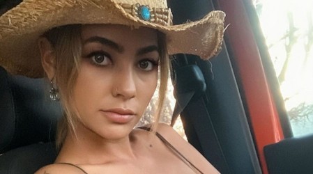 "Una sirenita": Camila Recabarren se luce con llamativo look