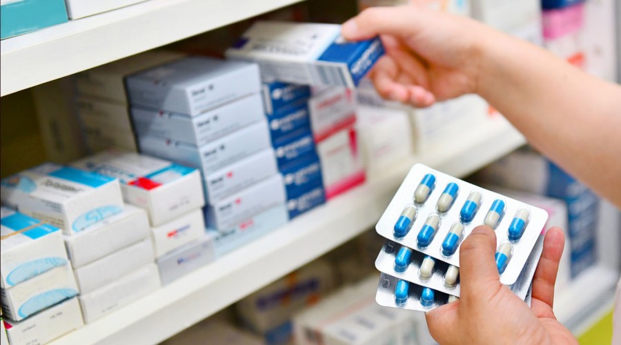 Farmacias deberán compensar a sus clientes con 22 mil pesos por colusión