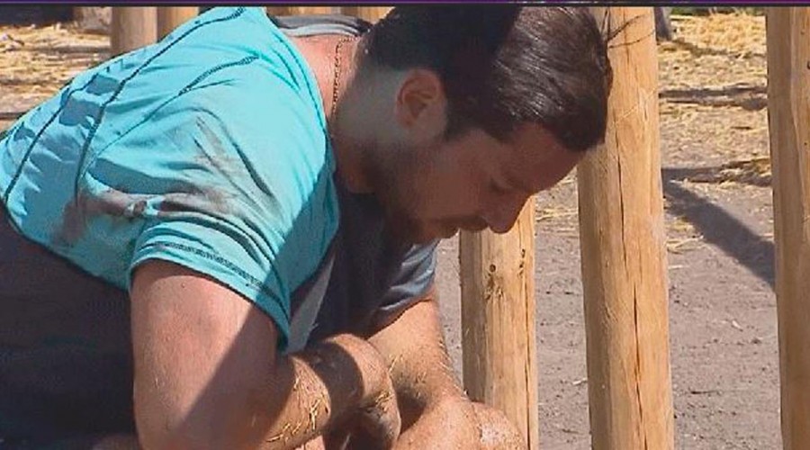 Luis abandonó la competencia