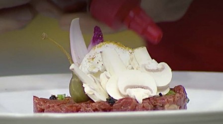 Bistec Tartar: Ennio Carota enseña una simple y deliciosa receta para la noche de Año Nuevo
