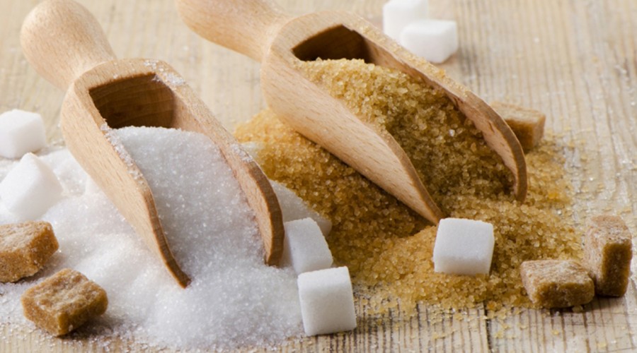 Disminuye al máximo el consumo de azúcar en cualquiera de sus versiones para evitar problemas de salud