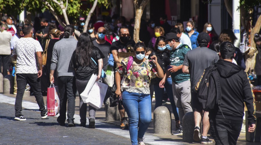 Puertos Montt e Iquique lideran: Estas son las comunas con más casos activos de Coronavirus en Chile