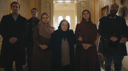 Filipo recibe a la familia de Cevdet en su mansión (Parte 1)