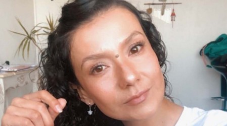 "2 años sin tocar mi pelo": Mónica Soto sorprende con cambio de look