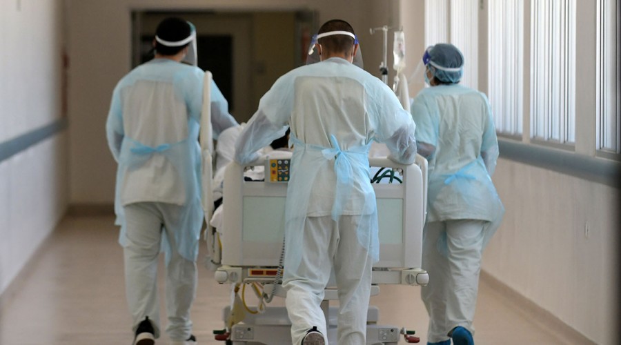 Región Metropolitana y de Los Lagos lideran en cantidad de casos nuevos de coronavirus