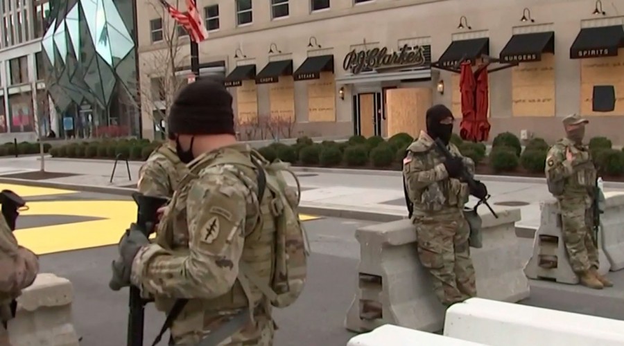 Gran cantidad de efectivos policiales en Washington por temor a atentados en cambio de mando