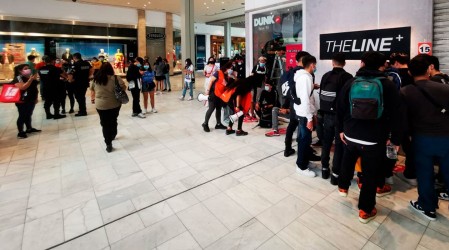Gerente de Asuntos Corporativos de Mall Plaza por aglomeración: "Las tiendas no van a abrir durante el día"