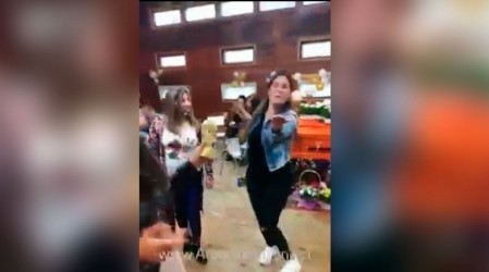 Autoridades investigan velorio bailable en Puerto Montt en plena cuarentena