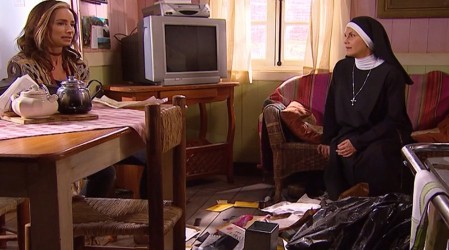 Avance: Carolina interrogará a Elena