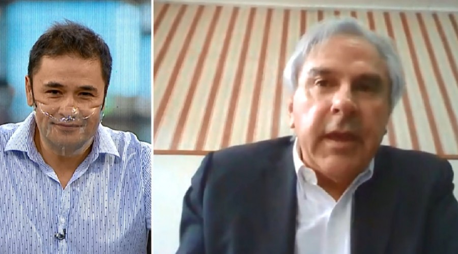 'Hice una crítica política al Colegio de Profesores': Moreira aclara sus dichos por retorno a clases 'Hice una crítica política al Colegio de Profesores': Moreira aclara sus dichos por retorno a clases
