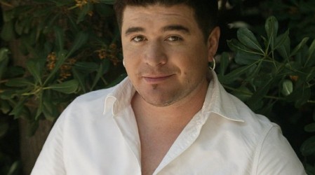 '¡Qué oblicuos!': Mira el trabajado físico de Junior Playboy